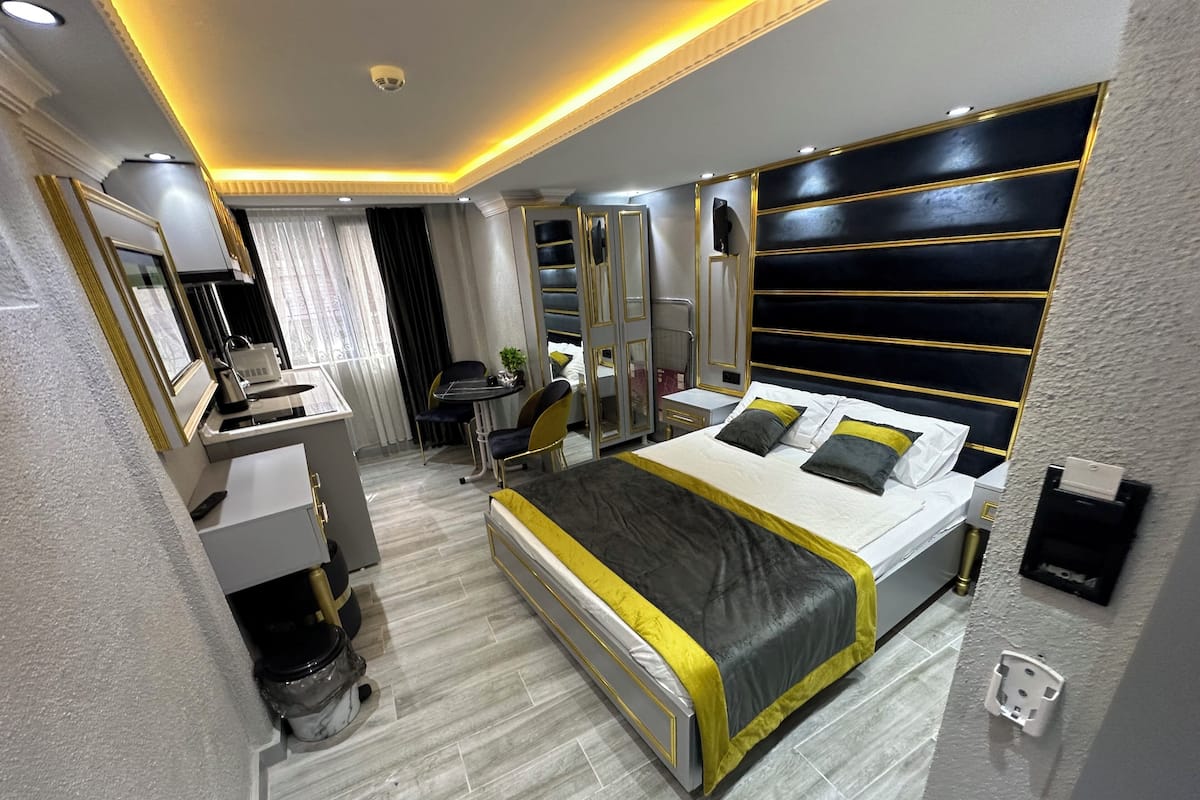 Deluxe studio | 1 slaapkamer, een minibar, een kluis op de kamer