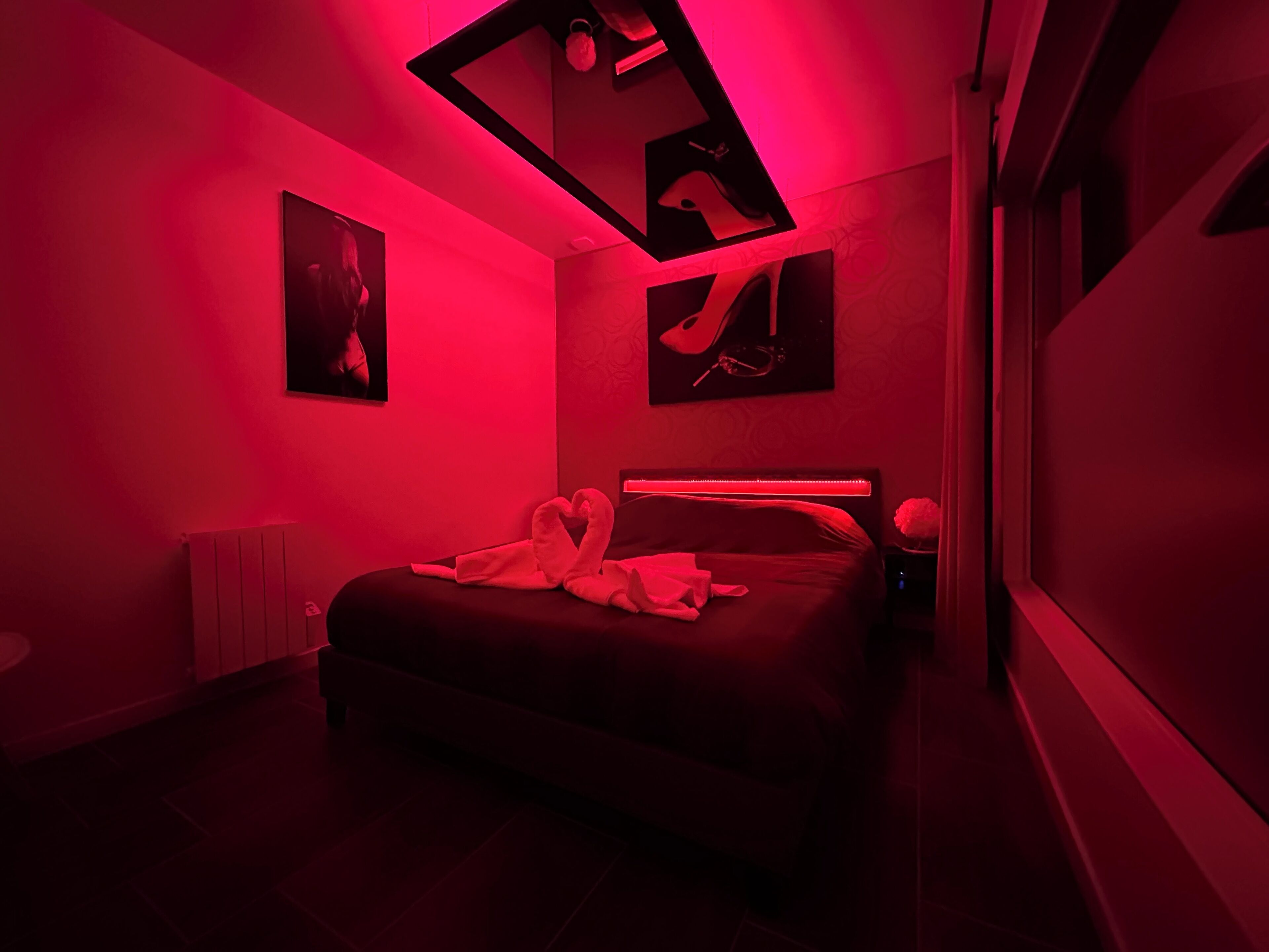 1 Schlafzimmer, Schreibtisch, Reisekinderbett, kostenloses WLAN
