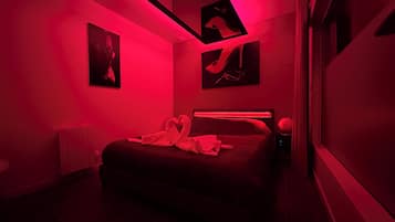 1 Schlafzimmer, Schreibtisch, Reisekinderbett, kostenloses WLAN
