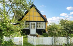 Exterior - 3 bedroom awesome home in Tranekær (Tranekær)