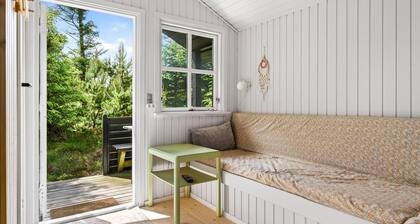 Awesome home in Saltum with WiFi