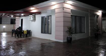 Abuja Luxury Apartment - a Home away from Home