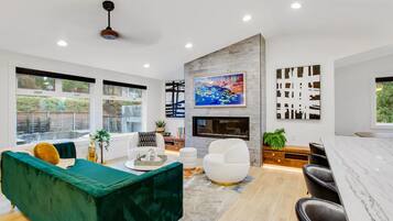 Smart TV, fireplace, video games