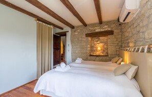 5 camere, Wi-Fi gratuito, lenzuola