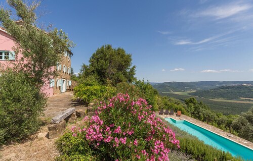 Stunning home in Oprtalj