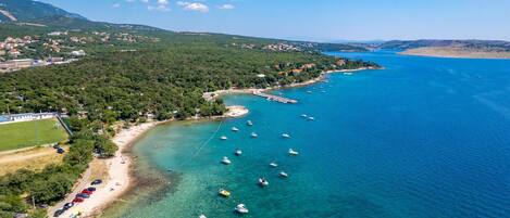 Ubicación cercana a la playa