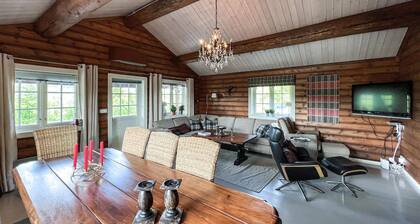 4 bedroom beautiful home in Nord-Torpa