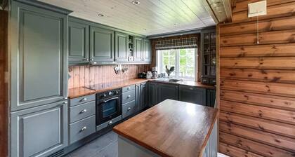 4 bedroom beautiful home in Nord-Torpa