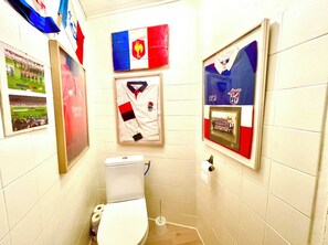 Toilet paper - Caporizon - Superbe Gîte au Coeur du Périgord Déco Rugby (Biras)