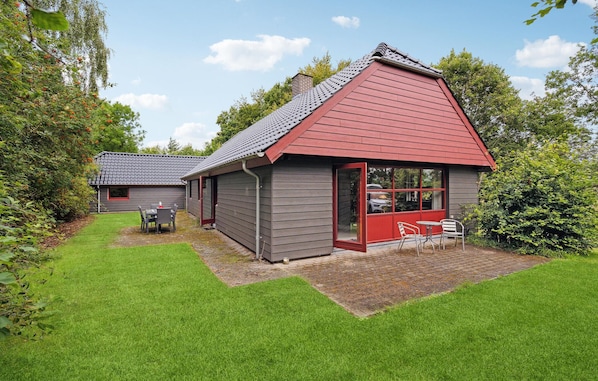Exterior - 5 bedroom amazing home in Ulfborg (Ulfborg)