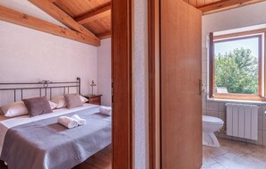 2 sovrum, värdeförvaringsskåp på rummet, resesäng och gratis wi-fi