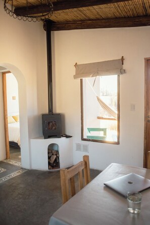 Deluxe Cottage, 1 Bedroom, Mountain View | Ruang tamu