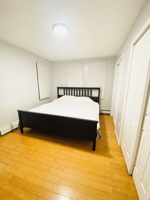 3 Schlafzimmer, Bügeleisen/Bügelbrett, WLAN, Bettwäsche