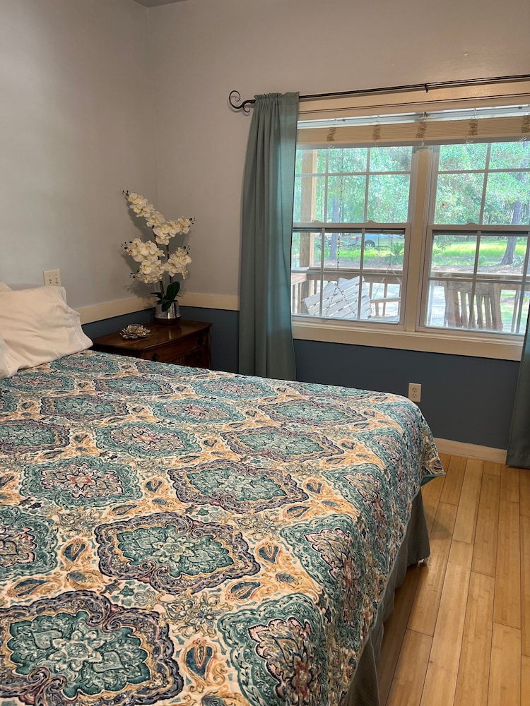 Tabby House Serenity Bluff w/ Dock & Pet Friendly Townsend Vrbo