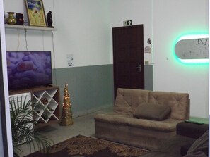 Living area - Hostel Lize (Guarulhos)
