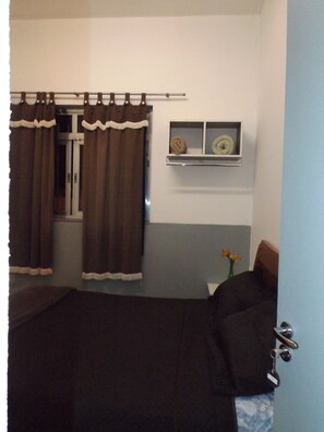 經濟雙人房 | 熨斗/熨衫板、免費 Wi-Fi