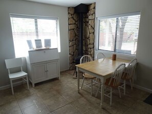 Dining - Thoughtful and modern comforts on a peaceful ranch (Cornville)