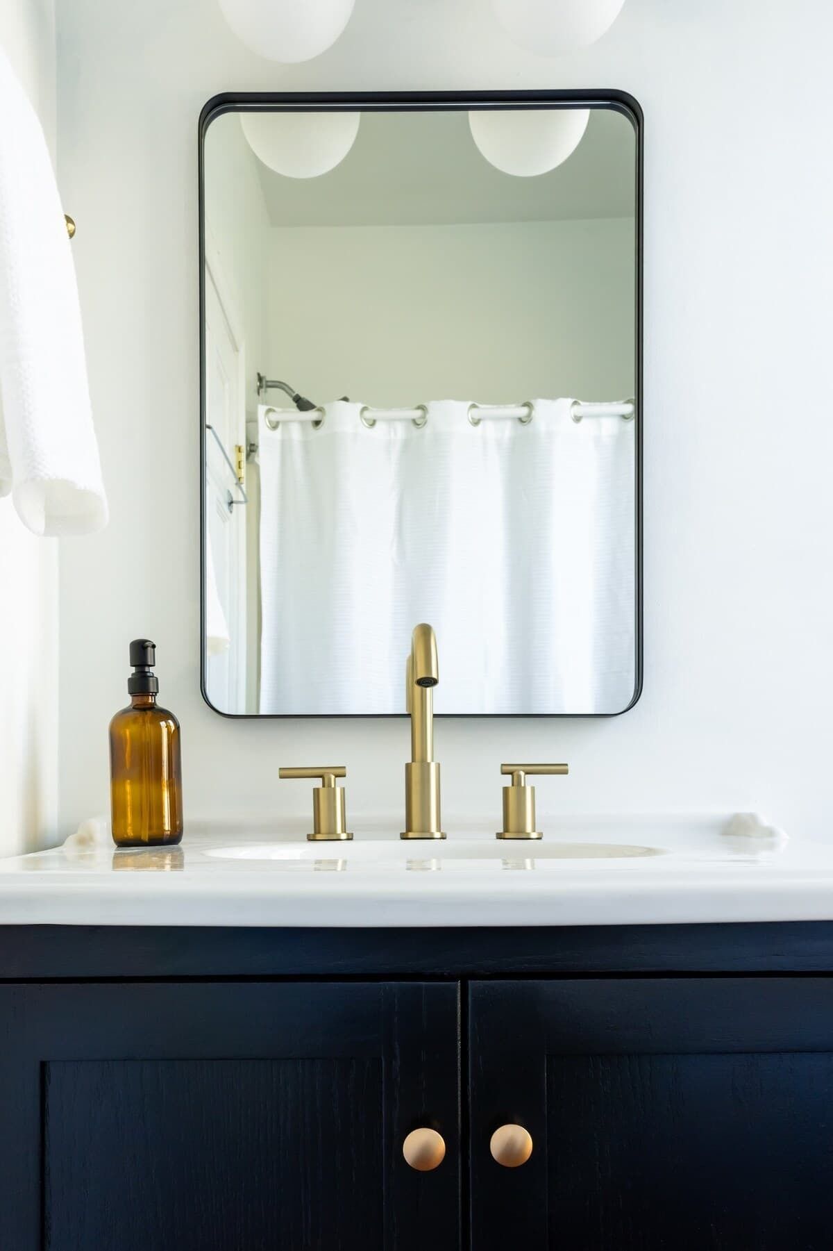 Douche, sèche-cheveux