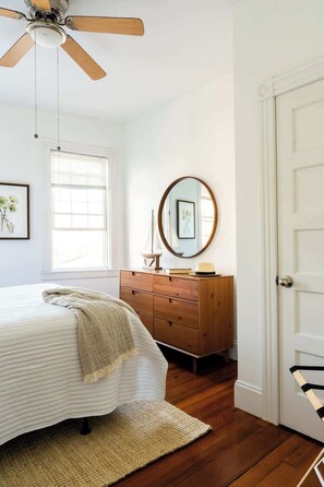 2 soverom, strykejern/-brett, wi-fi og sengetøy