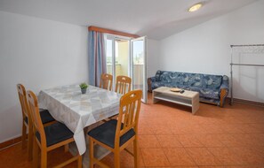 Dining - Lovely apartment in Porec with WiFi (Porec)