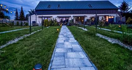 Stunning home in Stare Sady with WiFi