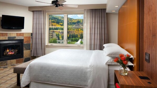 1 bedroom, bed sheets