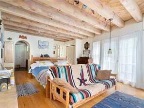 House, Multiple Beds, Patio, Mountain View