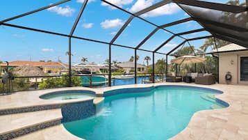 House (4 Bedrooms) | Property amenity