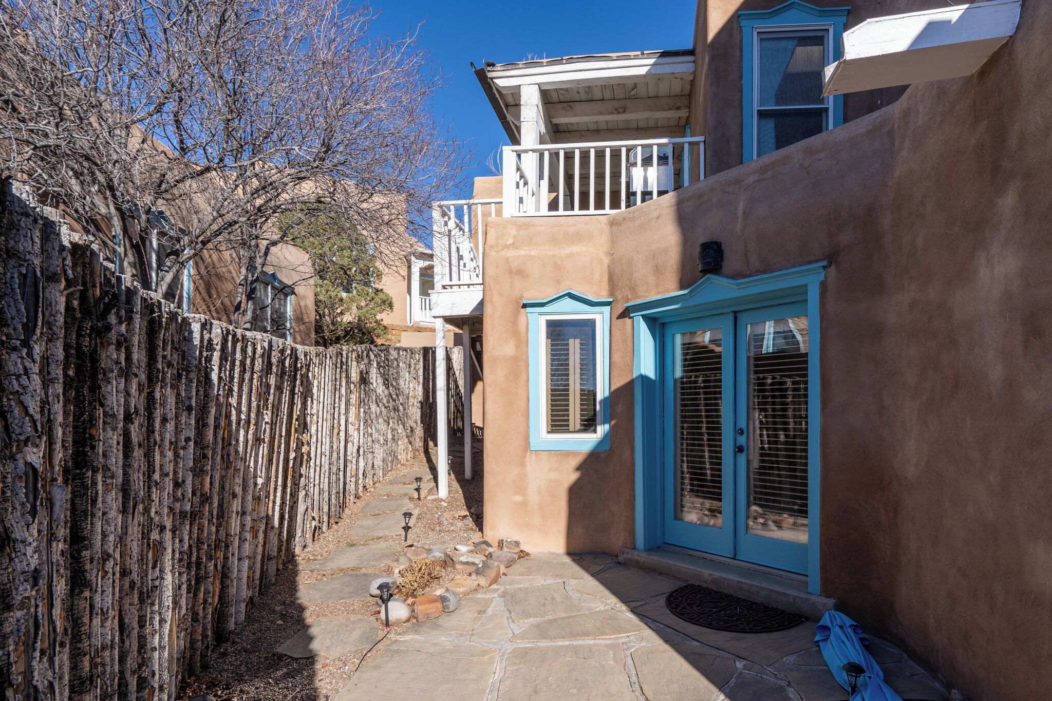 Condo (2 Bedrooms) | Servicio de la propiedad