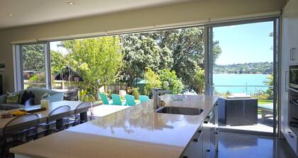 Bonnie Doon l Be My Guest Waiheke