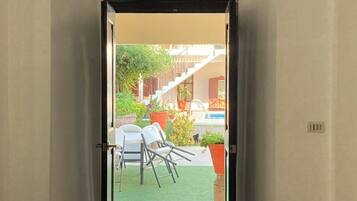 Family Double Room | Bed sheets