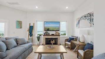 House (4 Bedrooms) | Property amenity