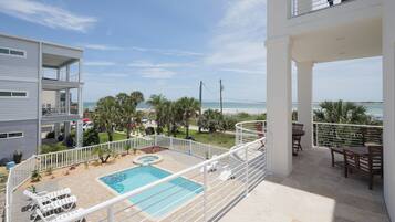 House (4 Bedrooms) | Property amenity