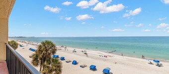 Las Brisas 306 by Distinctive Beach Rentals