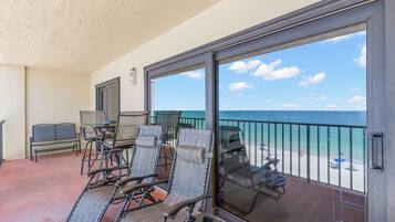 公寓客房 (3 Bedrooms) | 住宿設施服務