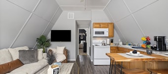 A-frame Hideaway for 2.