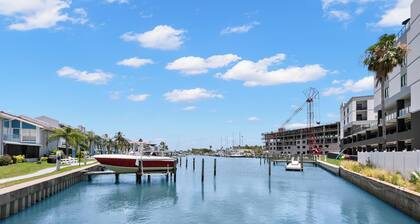 Madeira Beach Yacht Club 323b