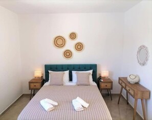 3 bedrooms, iron/ironing board, WiFi, bed sheets - Peaceful and Quiet Luxury Villa
Located in a wonderful village  (Provarma)
