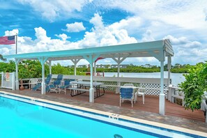 Condo (2 Bedrooms) | Property amenity - Seashell 19 by Distinctive Beach Rentals (Indian Shores)