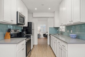 House (3 Bedrooms) | Property amenity