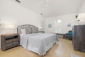 House (3 Bedrooms) | Property amenity