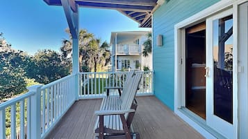 House (4 Bedrooms) | Property amenity