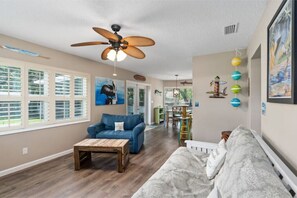 Smart-TV, Videospiele, Stereoanlage