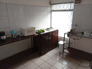 Fridge, microwave, coffee/tea maker, electric kettle - Apartamento Privado en Zona Exclusiva muy Céntrico (San José)