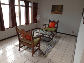 Interior - Apartamento Privado en Zona Exclusiva muy Céntrico (San José)