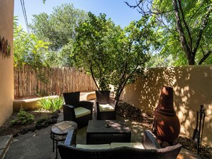 House (2 Bedrooms) | Property amenity