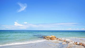 House (2 Bedrooms) | Property amenity