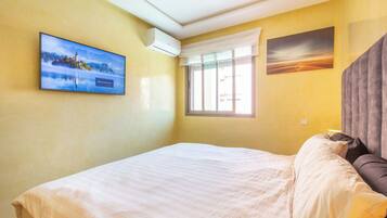 2 bedrooms, in-room safe, free WiFi