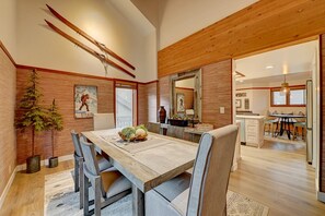 Dining - Lakeside at Deer Valley Resort - 3 Bed/3 Bath (Park City)