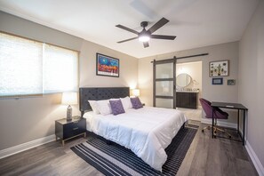 4 sovrum, skrivbord, strykjärn/strykbräda och gratis wi-fi